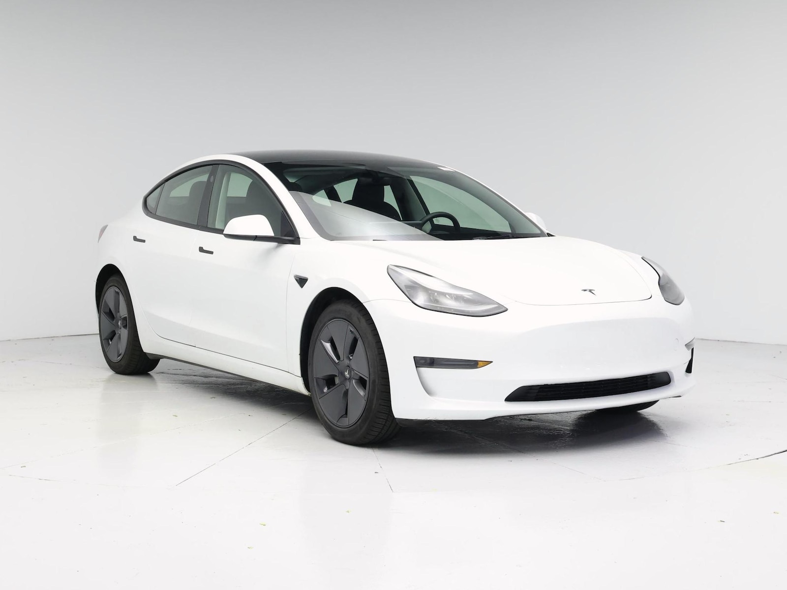 tesla model 3 2023 5YJ3E1EAXPF589060 image tesla model 3 2023 5YJ3E1EAXPF589060 image